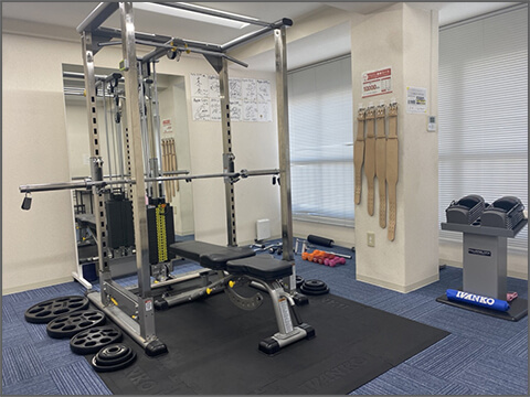 Apple GYM(アップルジム)福岡天神店の内装